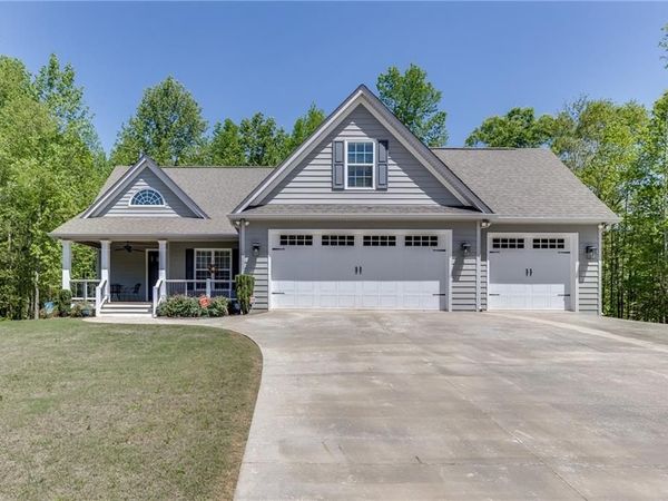 7660 Fern Lane, Lula, GA 30554