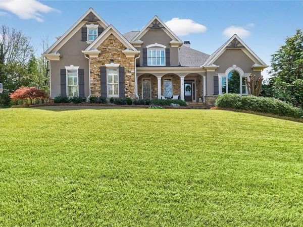 360 Falls Point Trail, Johns Creek, GA 30022