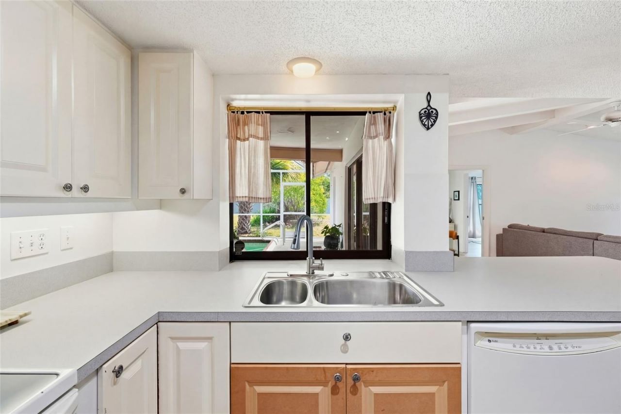 3927 Country View Lane, Sarasota, FL 34233 Photo