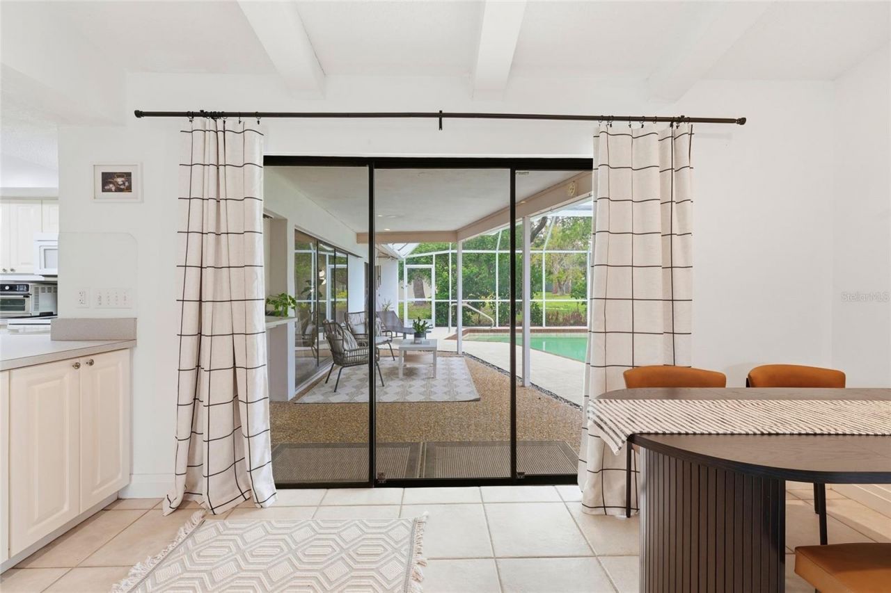 3927 Country View Lane, Sarasota, FL 34233 Photo