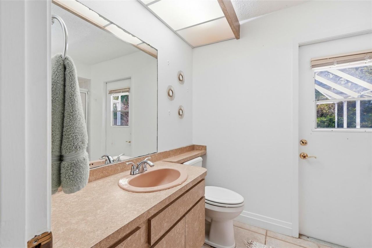 3927 Country View Lane, Sarasota, FL 34233 Photo