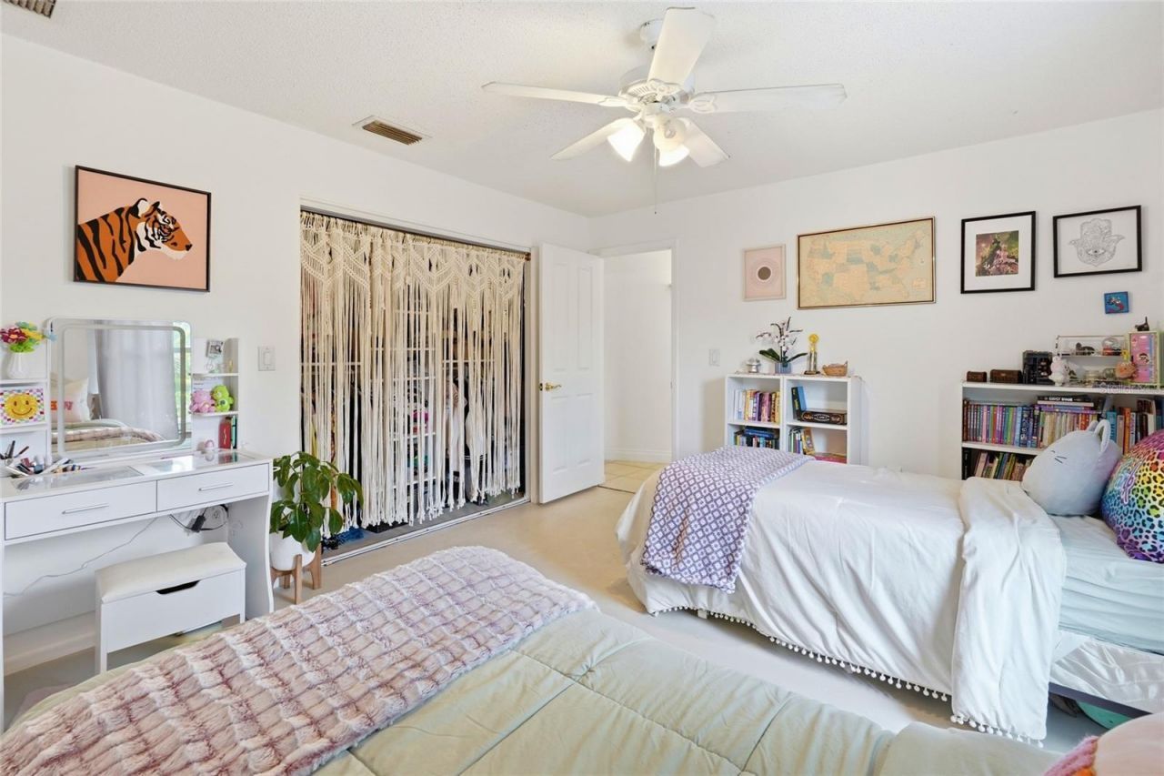 3927 Country View Lane, Sarasota, FL 34233 Photo