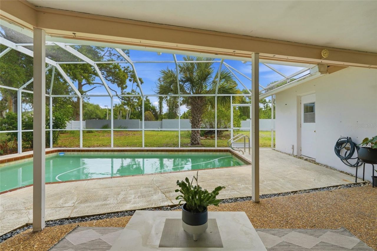 3927 Country View Lane, Sarasota, FL 34233 Photo