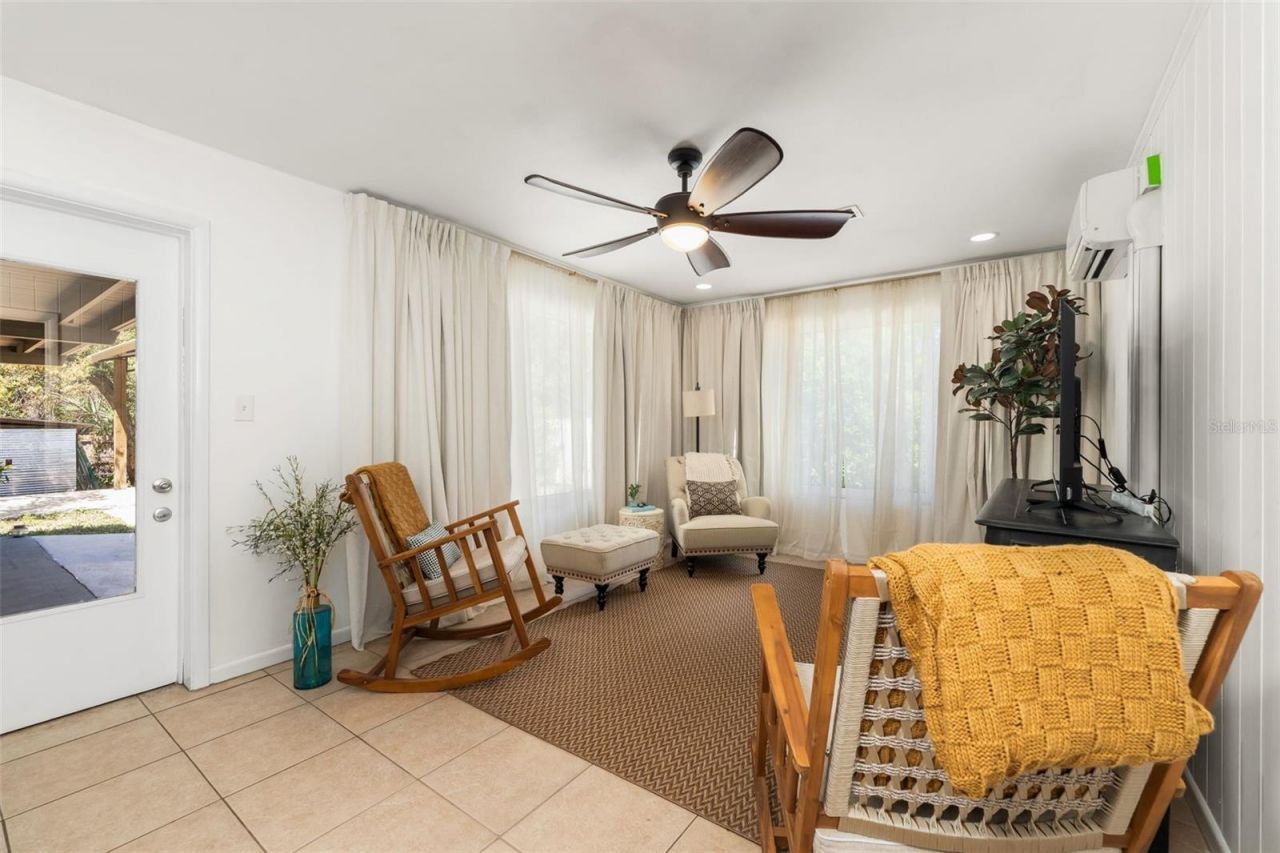 3816 SW 4th Place, Gainesville, FL 32607 Photo