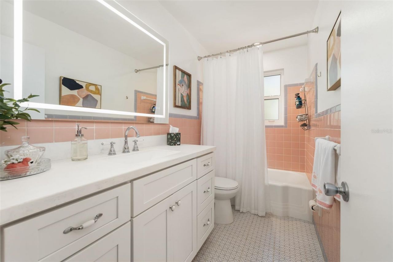 3816 SW 4th Place, Gainesville, FL 32607 Photo