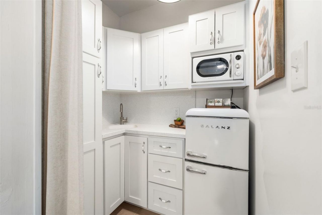 3816 SW 4th Place, Gainesville, FL 32607 Photo