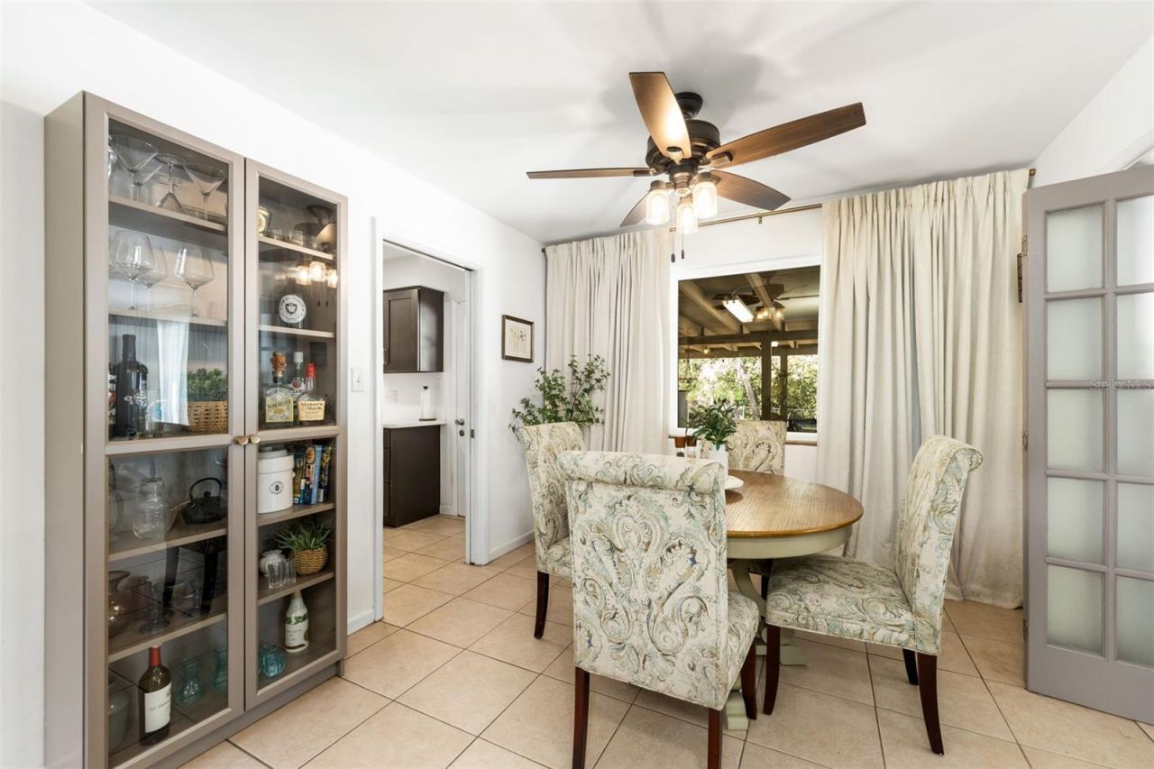 3816 SW 4th Place, Gainesville, FL 32607 Photo