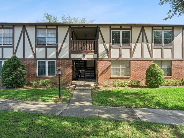 5307 HANSEL AVENUE, Unit D8, ORLANDO, FL 32809