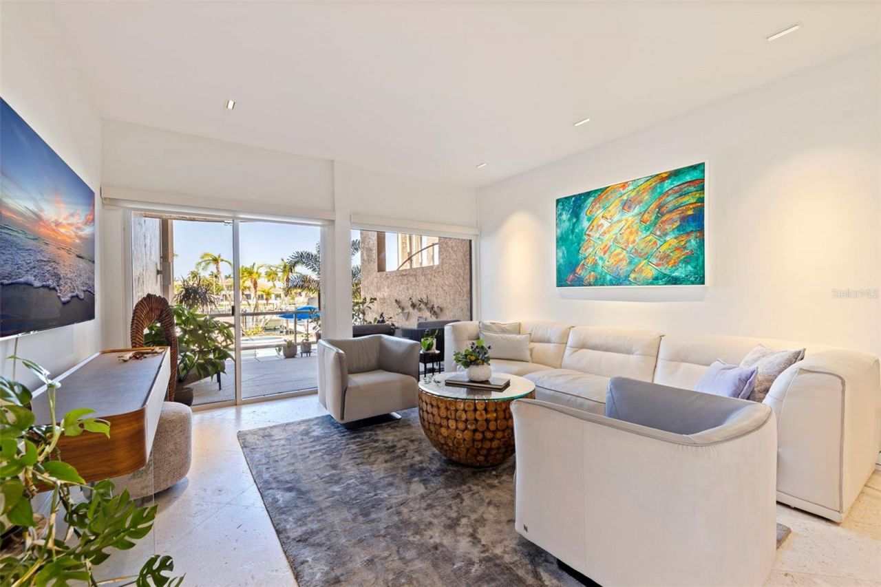 722 Pinellas Bayway S, Unit 104, Tierra Verde, FL 33715 Photo