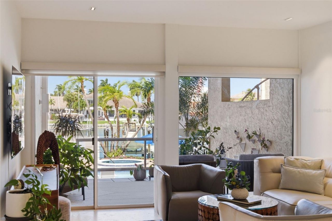 722 Pinellas Bayway S, Unit 104, Tierra Verde, FL 33715 Photo