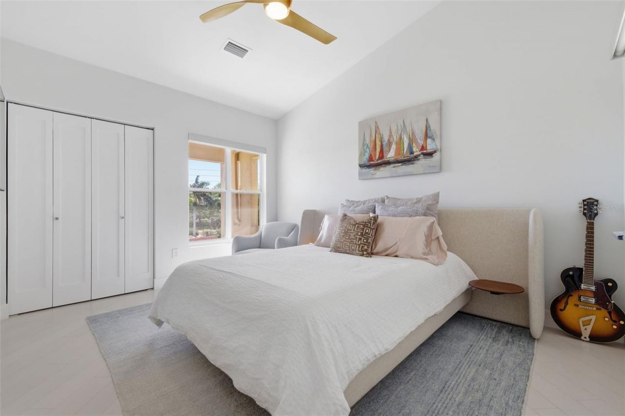 722 Pinellas Bayway S, Unit 104, Tierra Verde, FL 33715 Photo