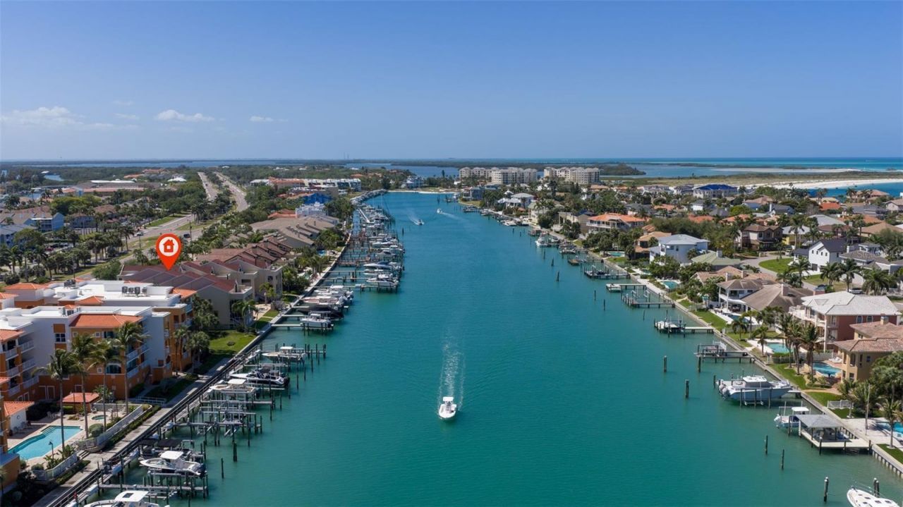 722 Pinellas Bayway S, Unit 104, Tierra Verde, FL 33715 Photo