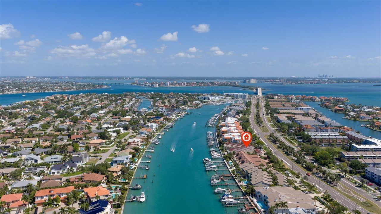 722 Pinellas Bayway S, Unit 104, Tierra Verde, FL 33715 Photo