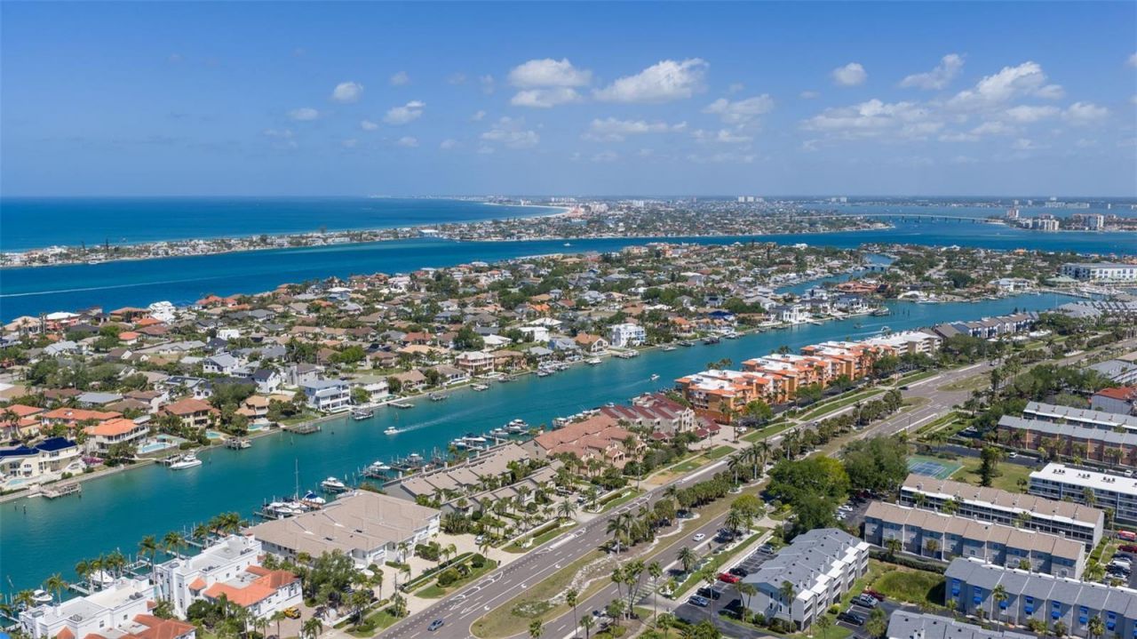 722 Pinellas Bayway S, Unit 104, Tierra Verde, FL 33715 Photo