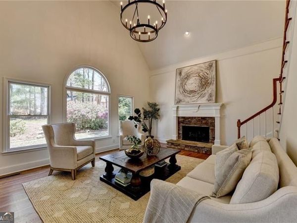 715 Apsley Way, Johns Creek, GA 30022