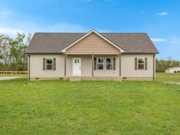 3268 Hwy 52 E, Lafayette, TN 37083