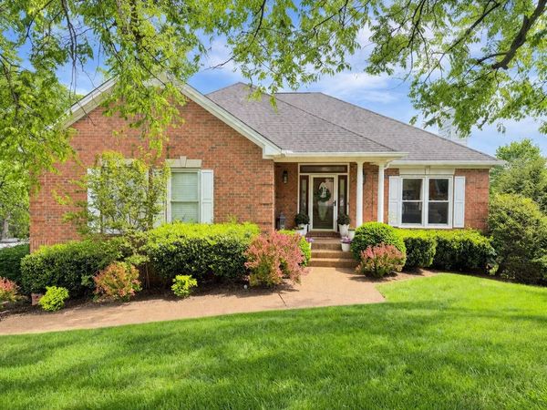 111 Masters Way , Hendersonville, TN 37075