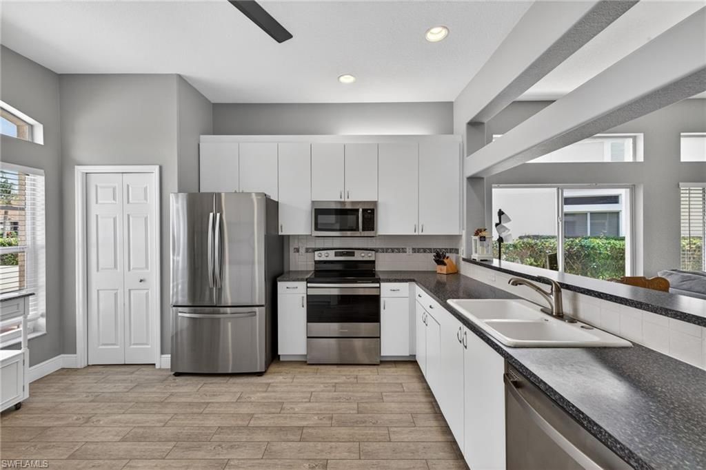 12855 Devonshire Lakes Cir, Fort Myers, FL 33913 Photo