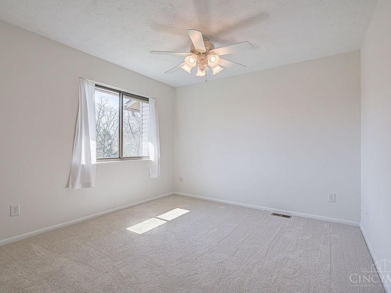 11 Arbor Court, Springdale, OH 45246 Photo 21