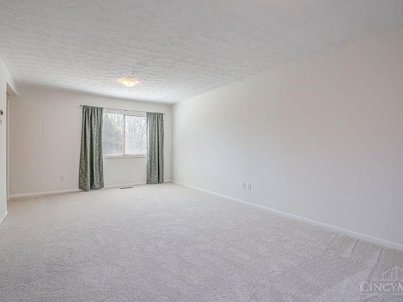 11 Arbor Court, Springdale, OH 45246 Photo 7