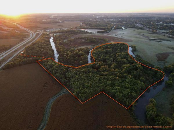 000 US BYPASS 20, FREEPORT, IL 61032