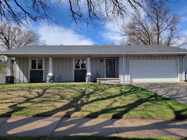 3255 Cheyenne, Sioux City, IA 00000