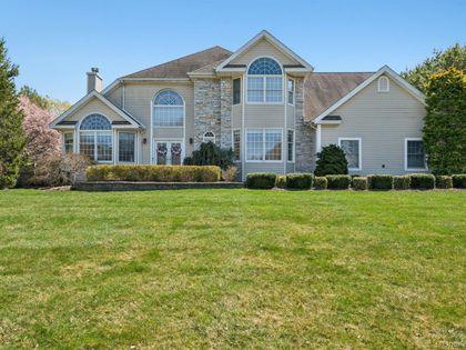 4 Mimosa Street Miller Place, NY 11764