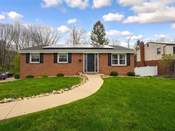 477 Terazzo Dr , Allison Park, PA 15101