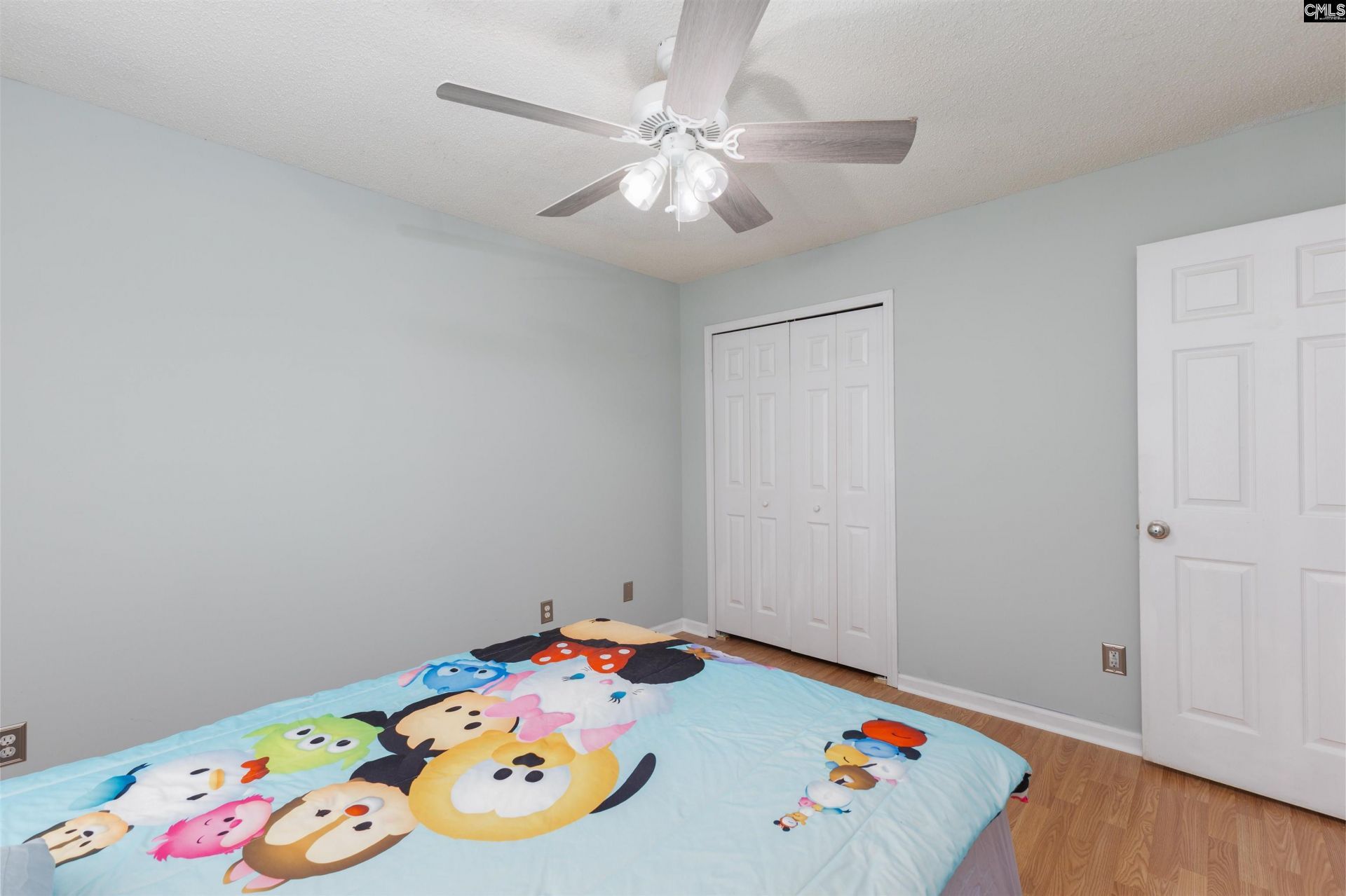 400 Buckthorne Drive Photo 27