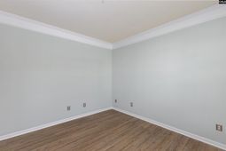 400 Buckthorne Drive  photo 4