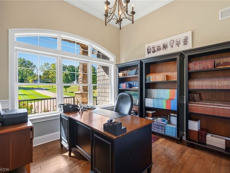 577 Lyonswood Drive, Hinckley, OH 44233 Photo 14