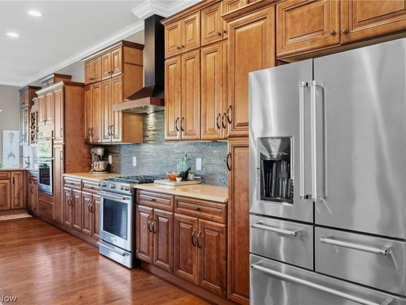 577 Lyonswood Drive, Hinckley, OH 44233 Photo 15