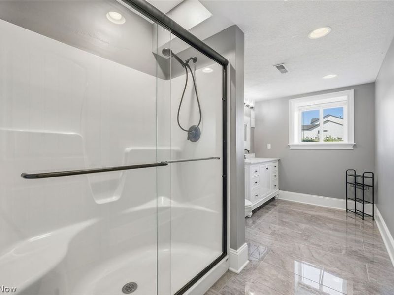 577 Lyonswood Drive, Hinckley, OH 44233 Photo 34