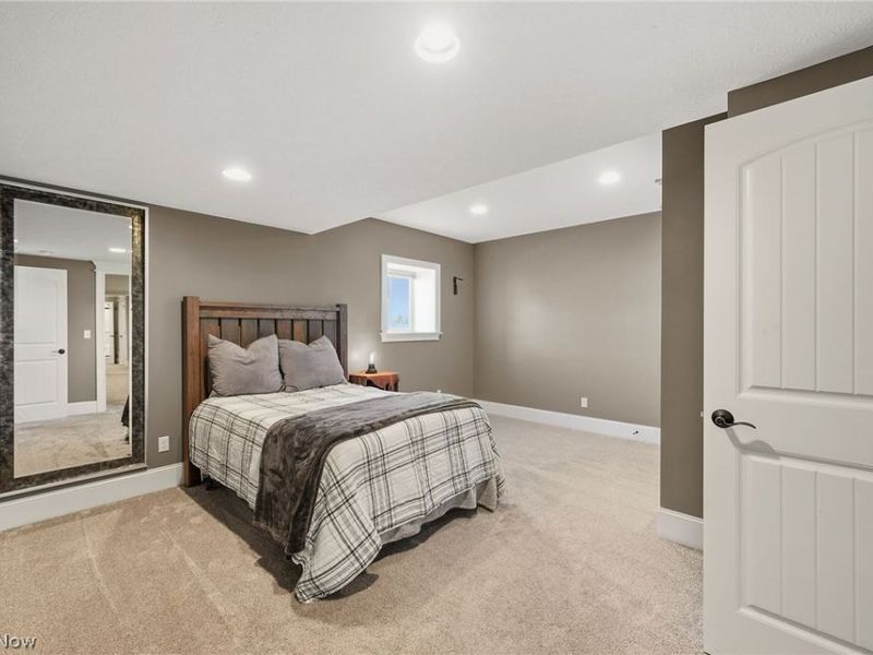 577 Lyonswood Drive, Hinckley, OH 44233 Photo 35