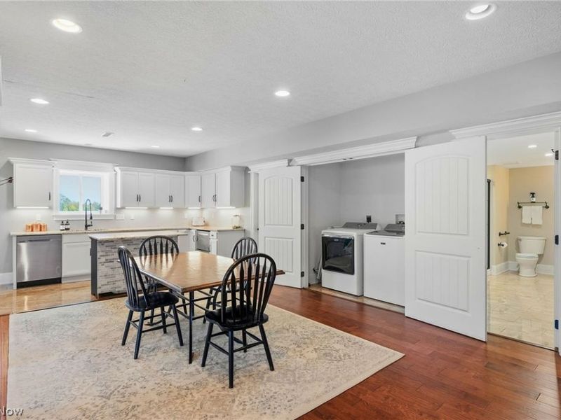 577 Lyonswood Drive, Hinckley, OH 44233 Photo 38