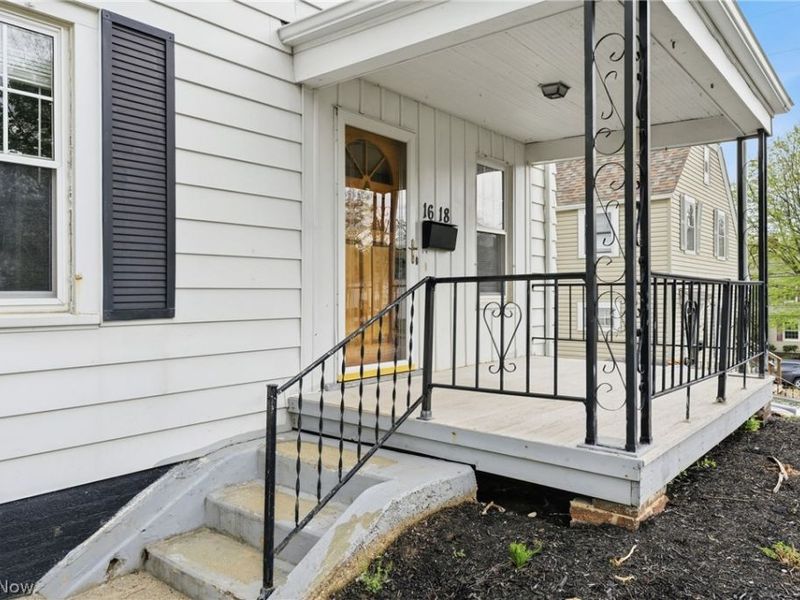 1618 Hobart Avenue NE, Massillon, OH 44646 Photo 2