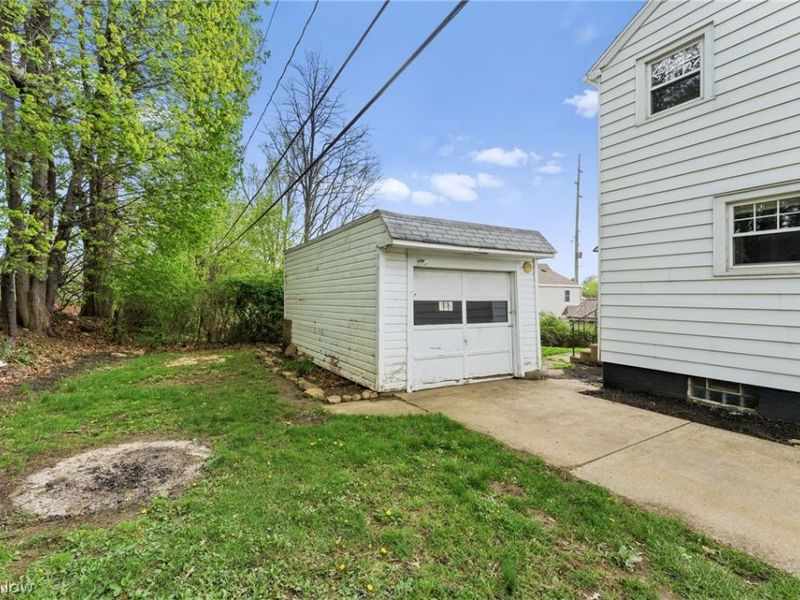 1618 Hobart Avenue NE, Massillon, OH 44646 Photo 29