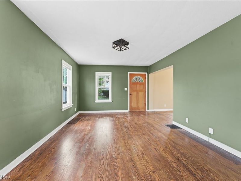 1618 Hobart Avenue NE, Massillon, OH 44646 Photo 4