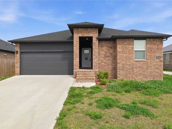 5538 Selah Street , Springdale, AR 72764