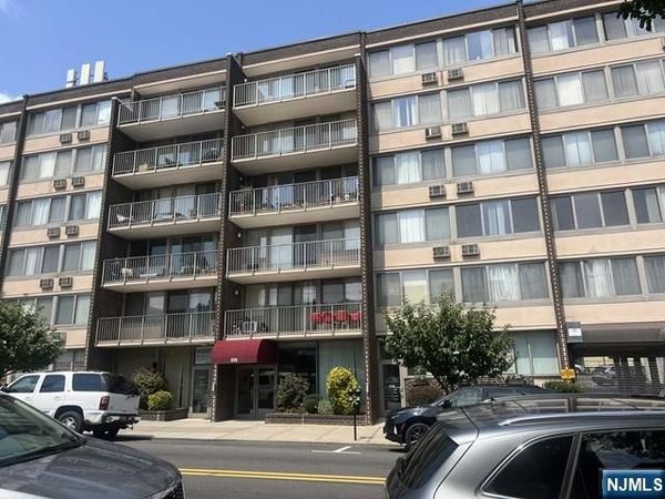 515 Anderson Avenue 6B, CLIFFSIDE PARK, NJ 07010