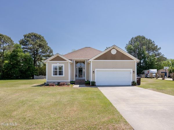 112 Carlyle Circle, Goldsboro, NC 27530