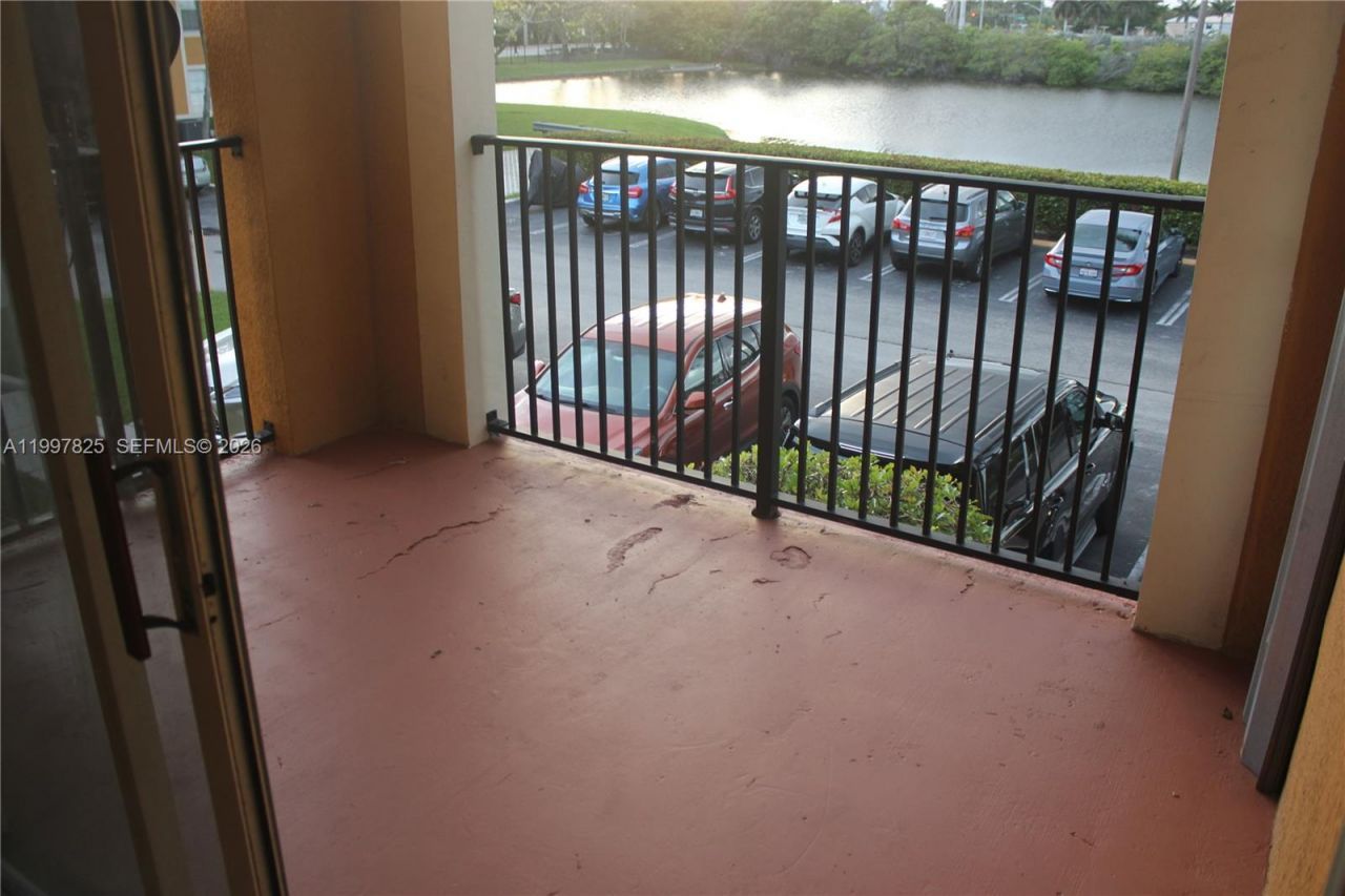 2351 W Preserve Way, Unit 207, Miramar, FL 33025 Photo
