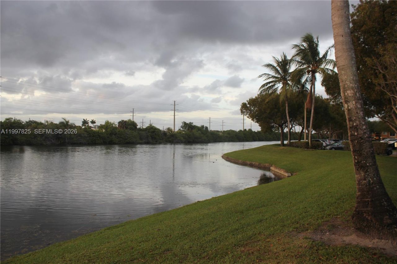 2351 W Preserve Way, Unit 207, Miramar, FL 33025 Photo