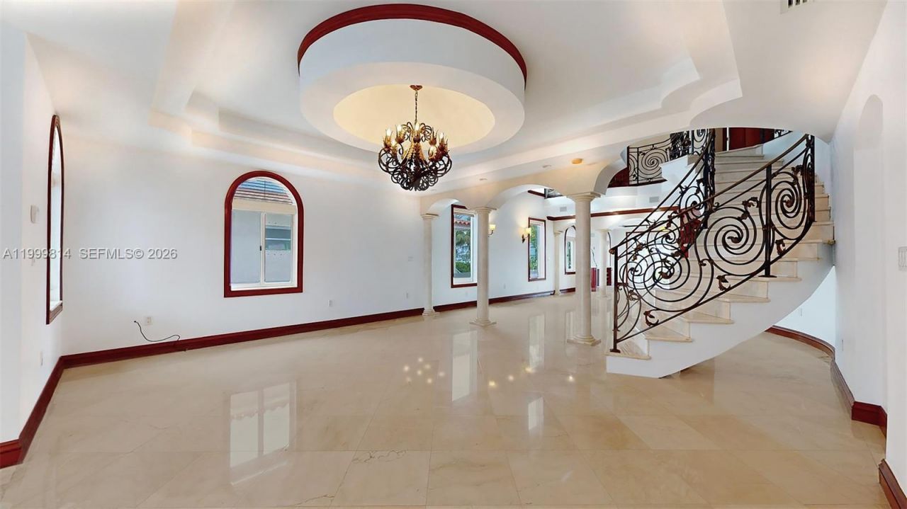 1131 Stillwater Dr, Miami Beach, FL 33141 Photo