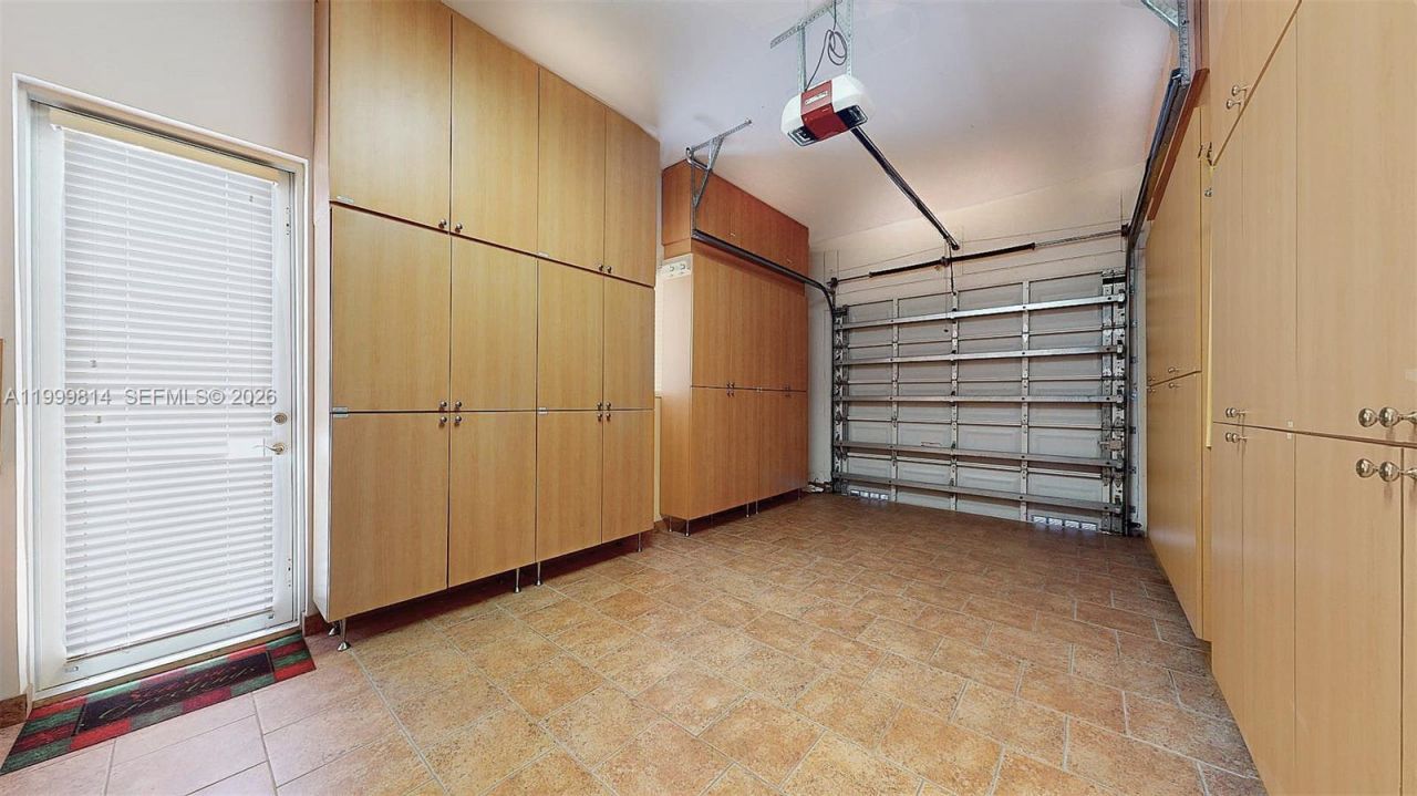 1131 Stillwater Dr, Miami Beach, FL 33141 Photo