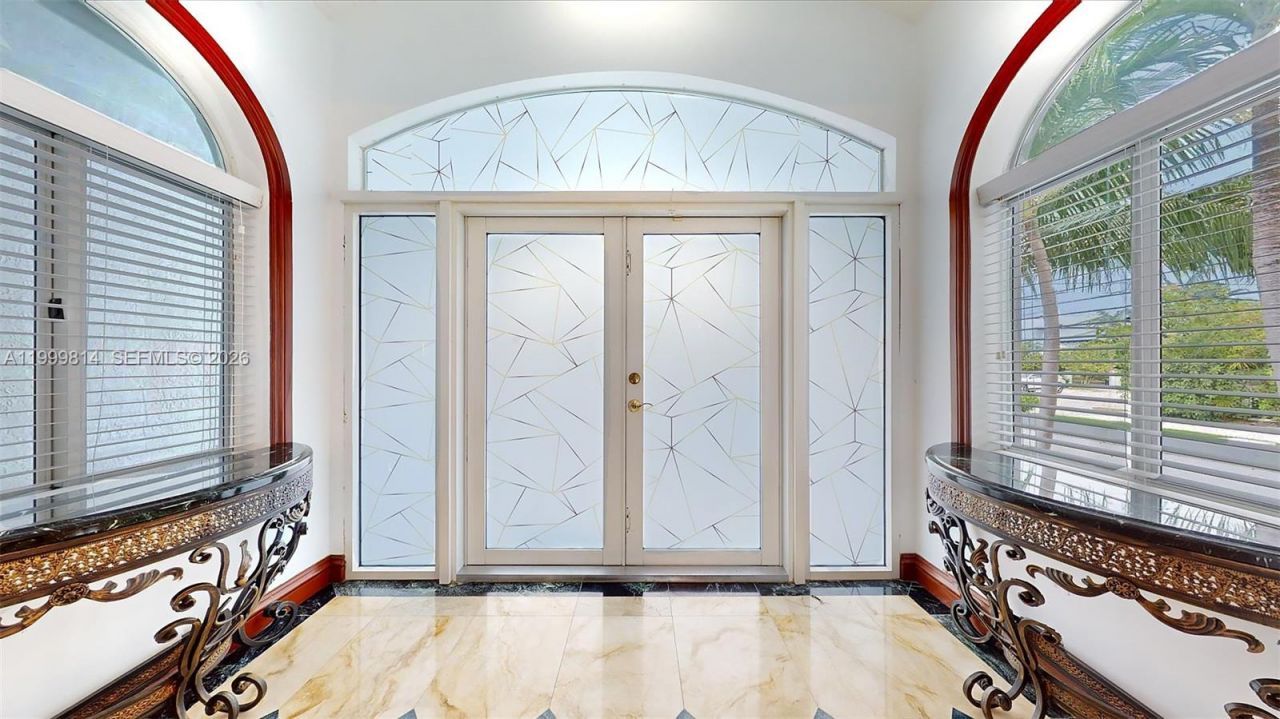 1131 Stillwater Dr, Miami Beach, FL 33141 Photo