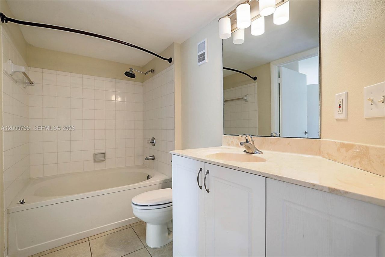 4791 Via Palm Lks , Unit 1705, West Palm Beach, FL 33417 Photo