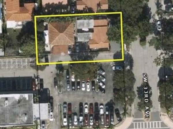 710 SW 33rd Ave, Miami, FL 33135