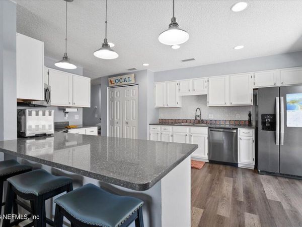 918 17TH Street N, Jacksonville Beach, FL 32250