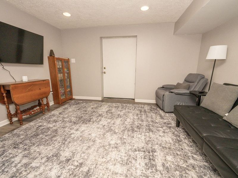 689 Skyline Drive, Florence, KY 41042 Photo 16